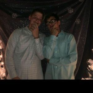 Meet your Posher, Robert